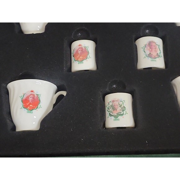 Vintage Chilton-Globe Holiday Barbie China Tea Dishes 1992-1995 COA In Box - Picture 7 of 16